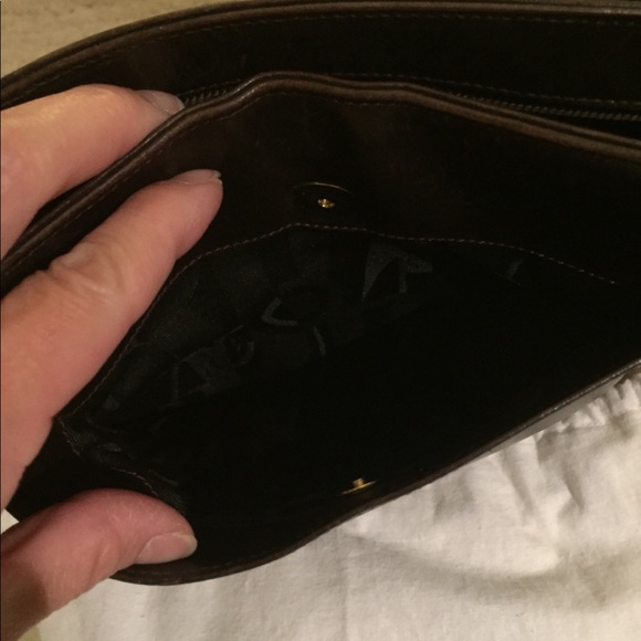 Salvatore Ferregamo small shoulder bag - Picture 4 of 9